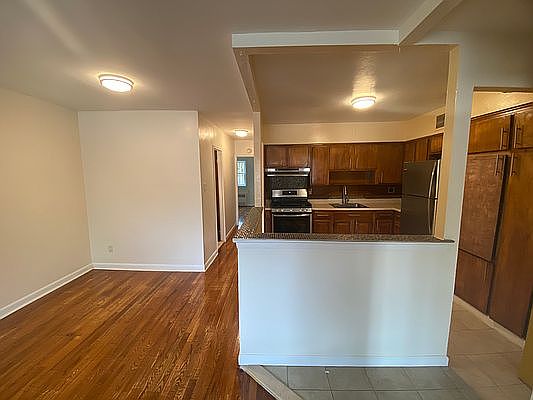 1st image of 1468 E 87th St Floor 2