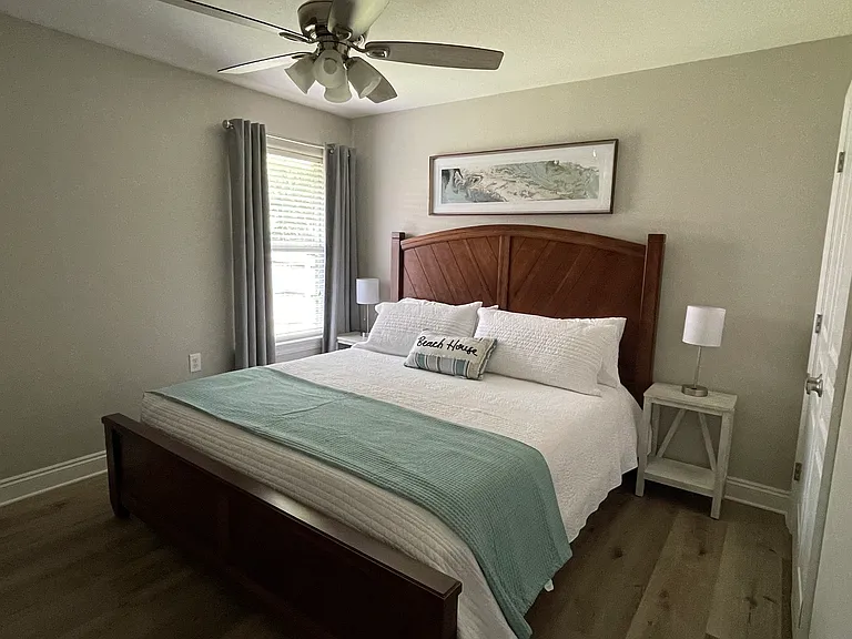Guest bedroom with a King sized bed