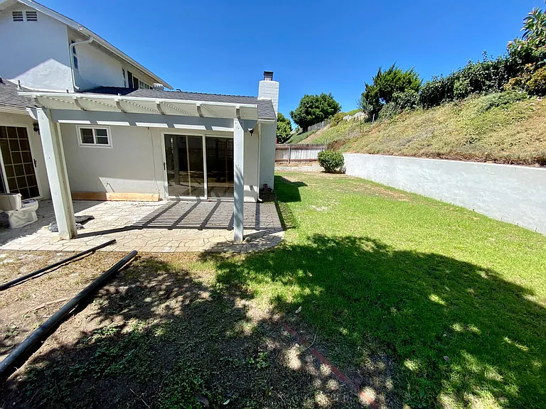 479 Allview Ct — Photo 10
