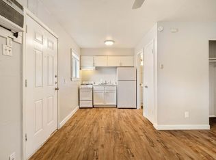 Recently Remodeled Studio Apartment In Hot East Austin!, Austin, TX 78702