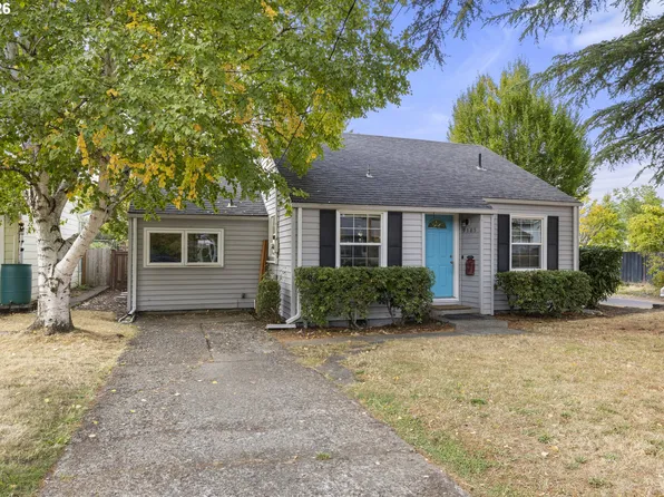 9585 N Polk Ave, Portland, OR 97203