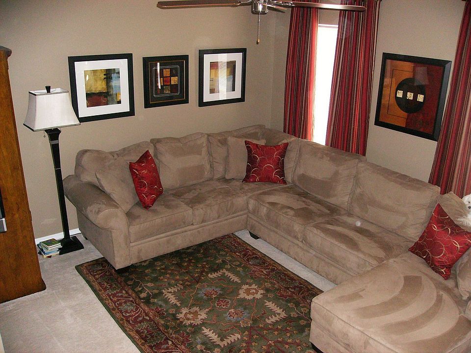 1st image of 411 Parkview Place Dr