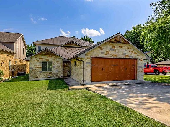 5th image of 1498 Williams Lakeshore Ln