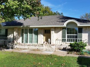 3428 Whippoorwill Ln, Irving, TX 75062