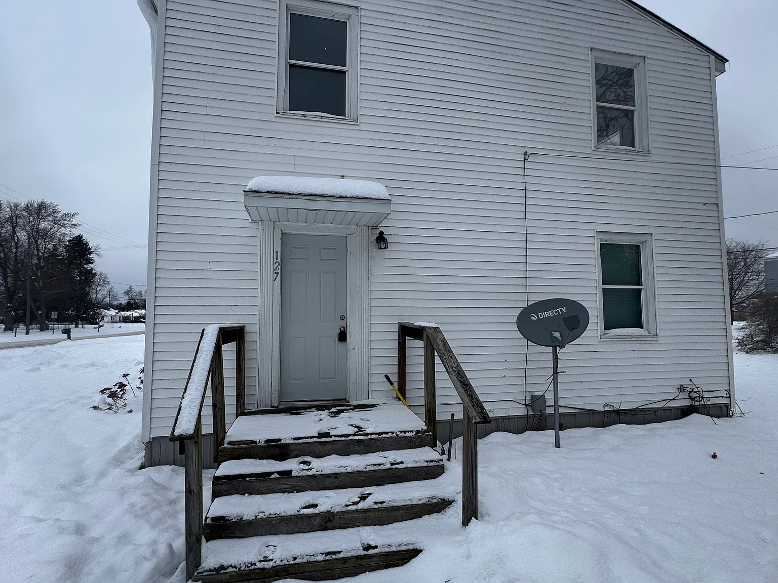 2 bed, 872 sqft, $875 — Photo 1