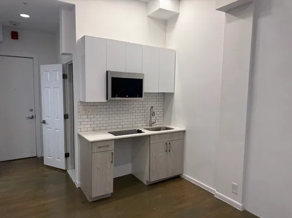 270 Newbury St, Boston, MA