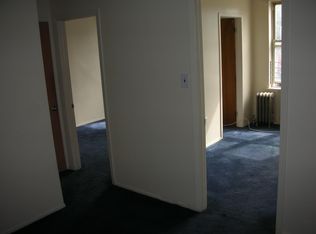 19405 Linden Blvd #1, Saint Albans, NY 11412