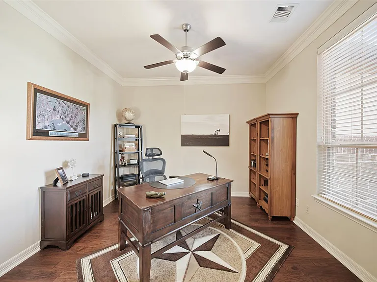 9510 Spring Rose Dr — Photo 18