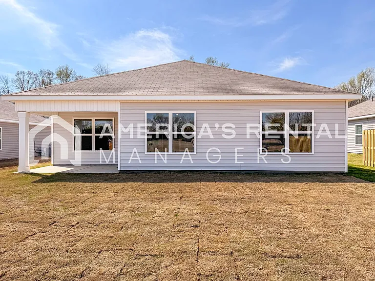 9945 Sequoyah Cove Dr SE — Photo 48