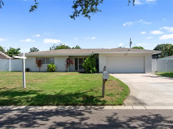 13898 Jamaica Dr, Seminole, FL 33776