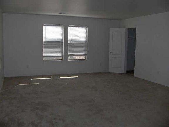 5th image of 8457 E Lindner Ave