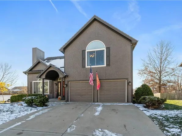 7915 NE 111th St, Kansas City, MO 64157