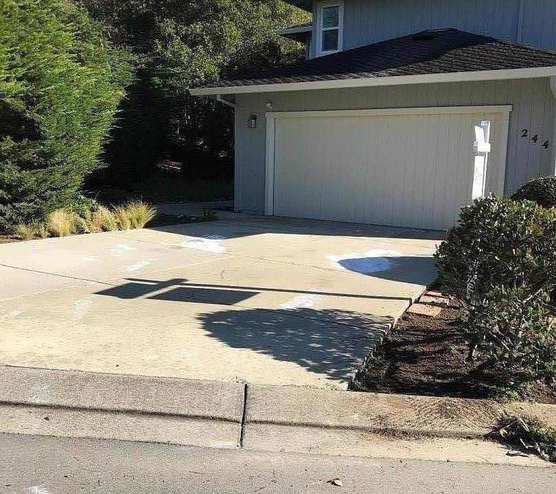 1st image of 244 Pismo Dr