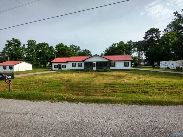 2880 Moneys Bend Rd, Cedar Bluff, AL 35959