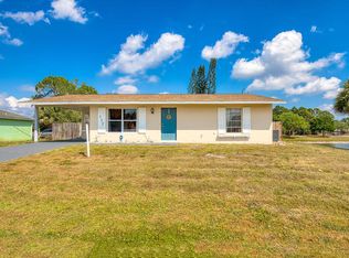 117 SW Ray Ave, Pt Saint Lucie, FL 34953