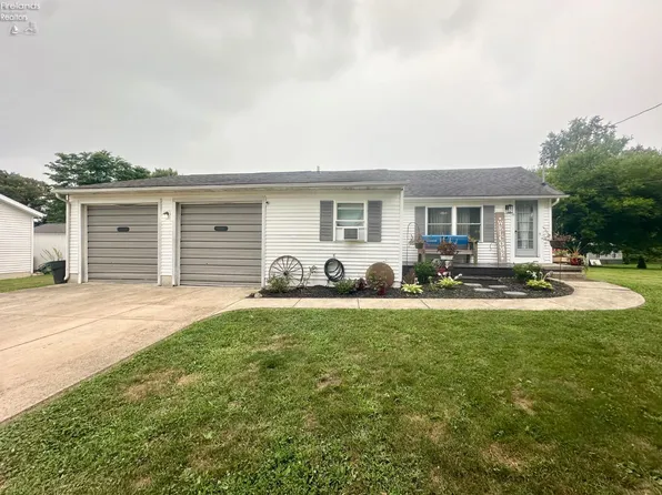 34 Pitt St, Norwalk, OH 44857