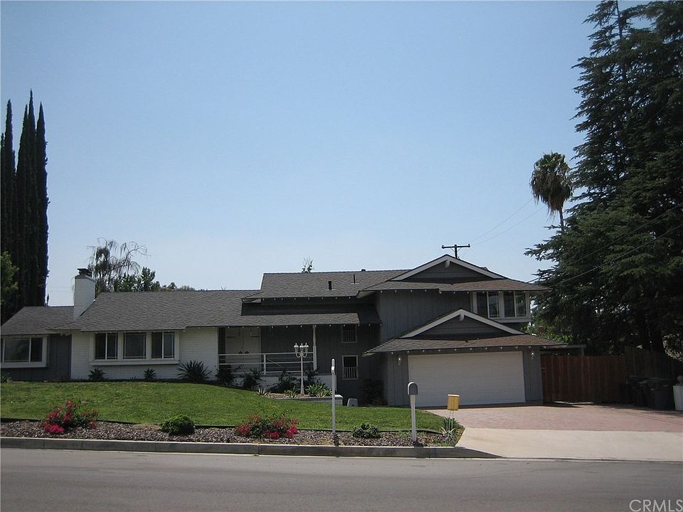 1st image of 640 Golden West Dr
