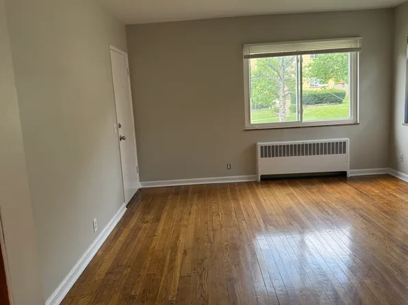 4437 Ridgeview Ave #4, Cincinnati, OH 45238