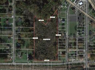 Ridgefield Ave NE, Alliance, OH 44601