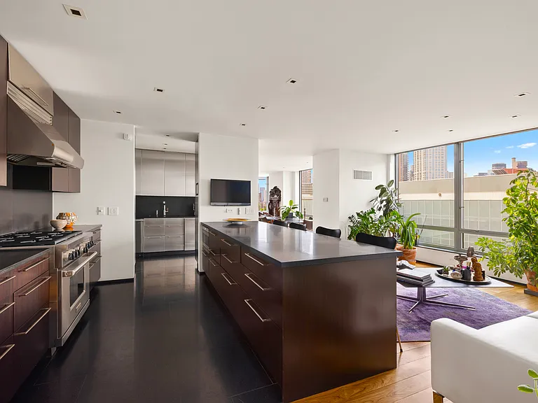 150 Columbus Ave #7BC — Photo 6