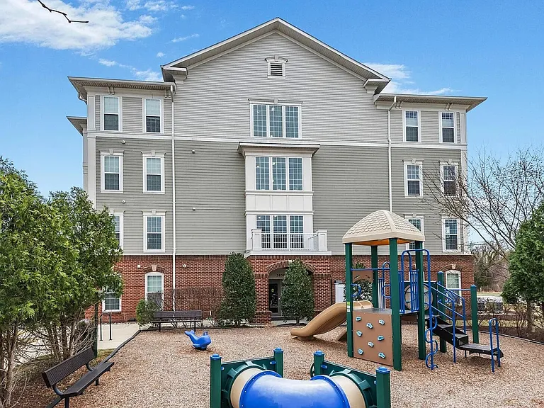3850 Clara Downey Ave #24 — Photo 20