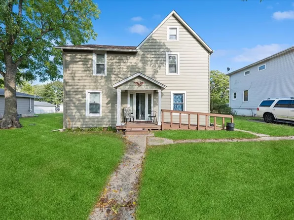 2037 Gabriel Ave, Zion, IL 60099