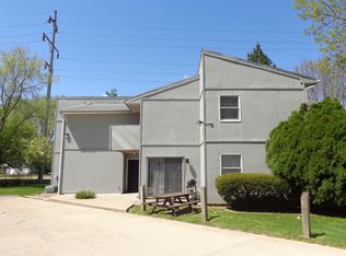 3509 N El Vista Ave, Peoria, IL 61604