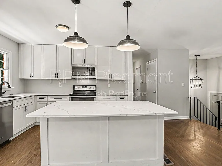 2931 Appling Cir — Photo 10