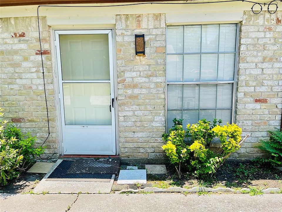 1st image of 1712 Crestdale Dr APT 1