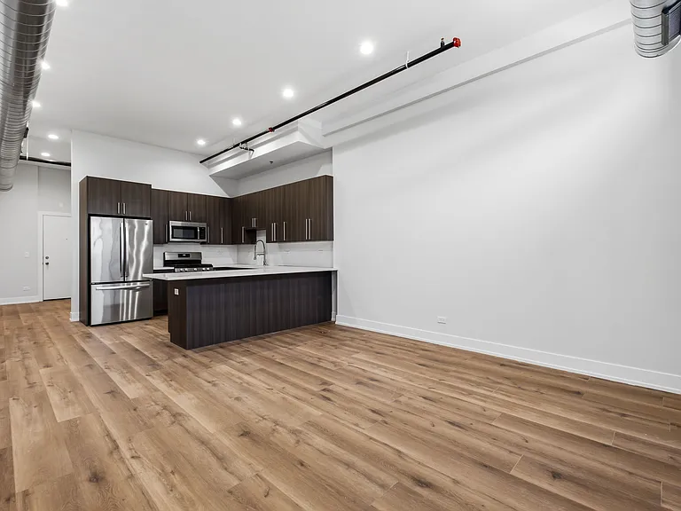 2355 N Washtenaw Ave #102 — Photo 3