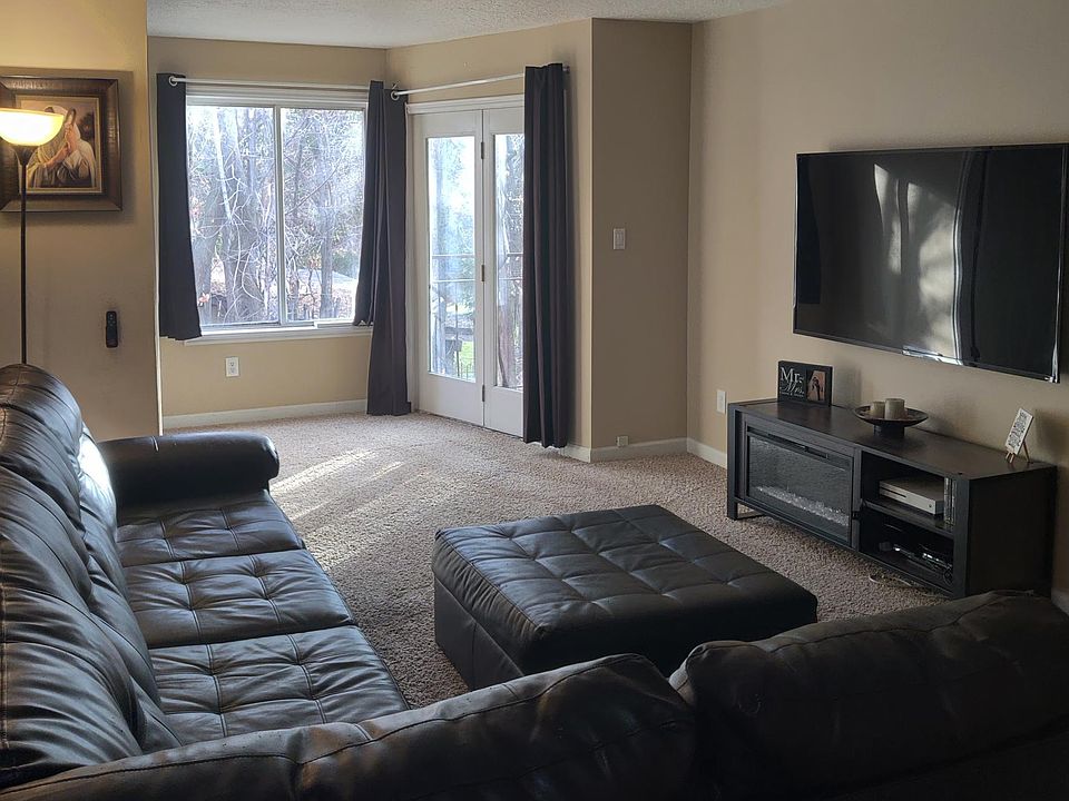 1st image of 1427 Vega Cir