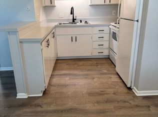 1408 Alpine Rd APT 12, Clearwater, FL 33755