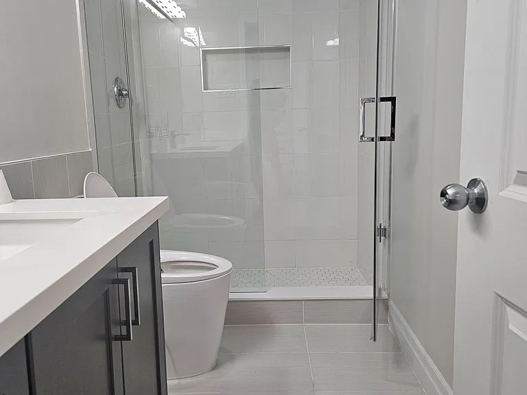 7 Adanac Dr #BASEMENT — Photo 11
