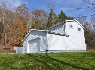 613 Two Mile Run Rd, Franklin, PA 16323