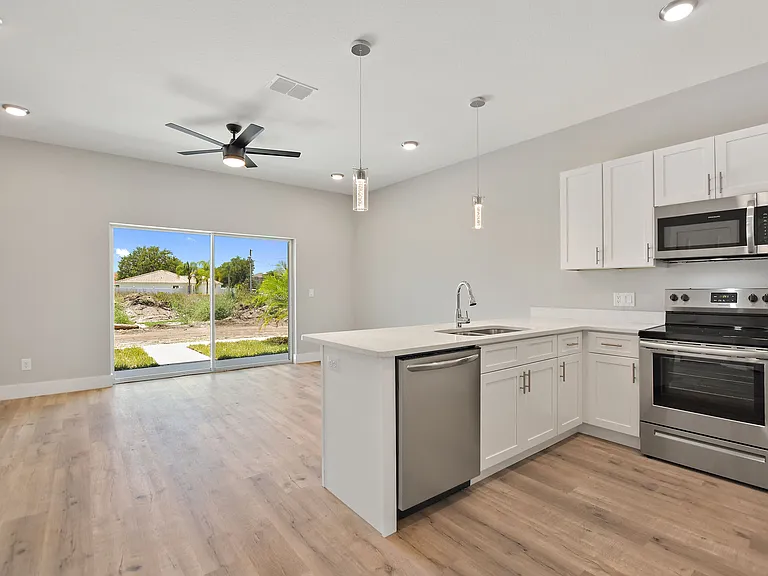 My New Rental - Poinciana — Photo 92
