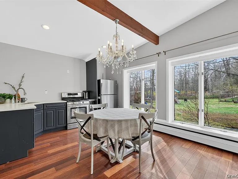 155 Roselawn Rd — Photo 11