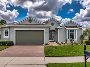 124 Balmy Coast Rd, Groveland, FL 34736