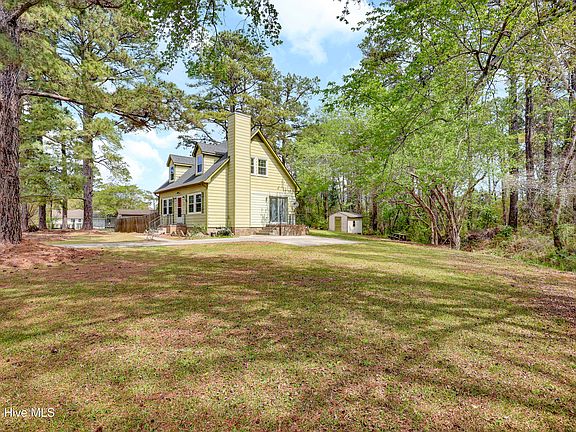 4th image of 118 Deerfield Road