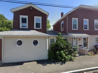 20 Lake St, Weymouth, MA 02189