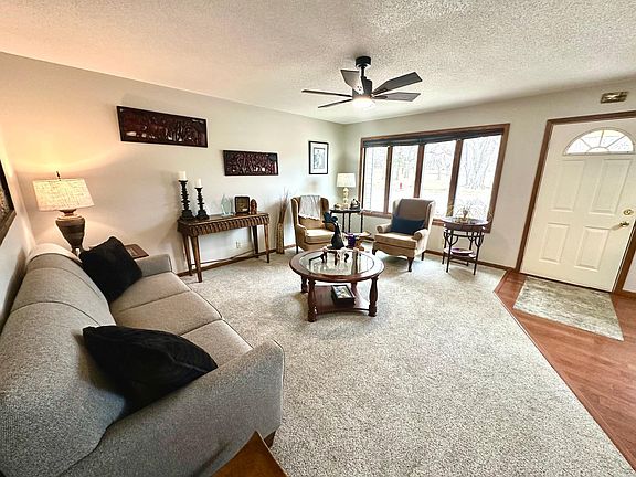 5th image of 1027 Liberty Dr