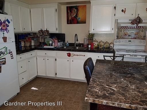 2nd image of 6825 Noble Ave N