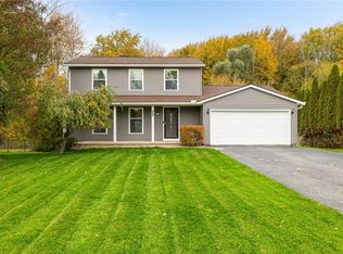 335 Stone Fence Rd, Rochester, NY 14626