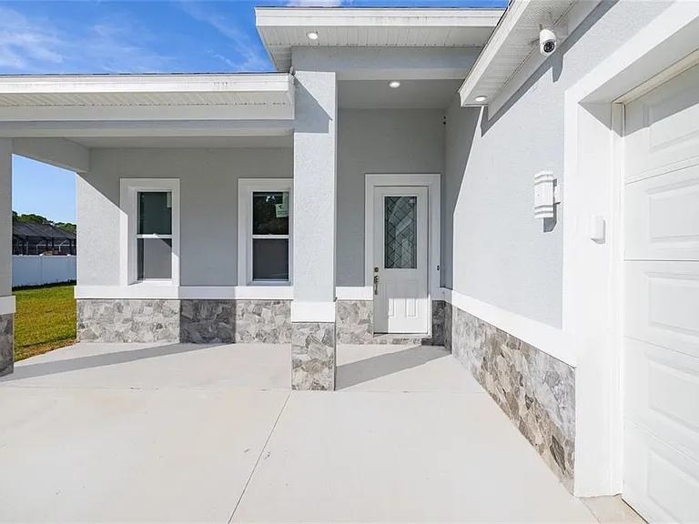 9 Watkins Pl — Photo 3