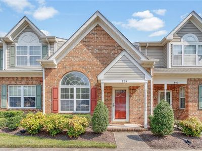 804 W Lake Cir, Chesapeake, VA, 23322