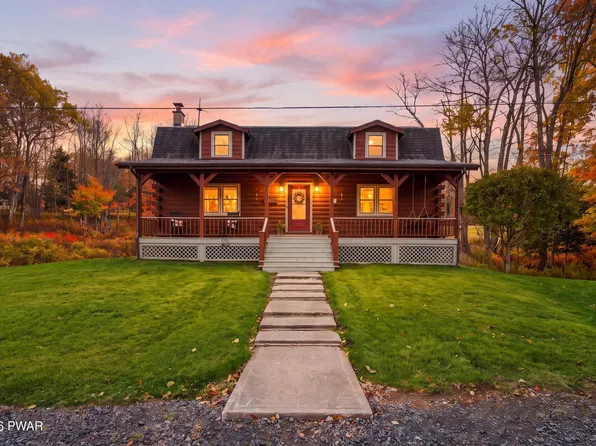 16 Smith Hill Rd, Honesdale, PA 18431