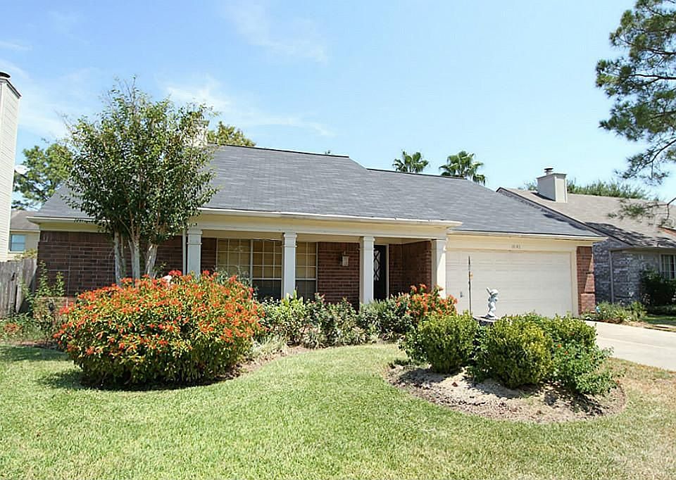 1st image of 18146 Forest Cedars Dr