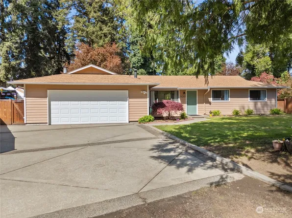 19205 54th Street E, Lake Tapps, WA 98391