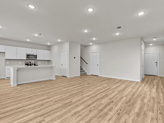 6th image of this home