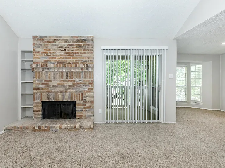 12148 Jollyville Rd — Photo 105