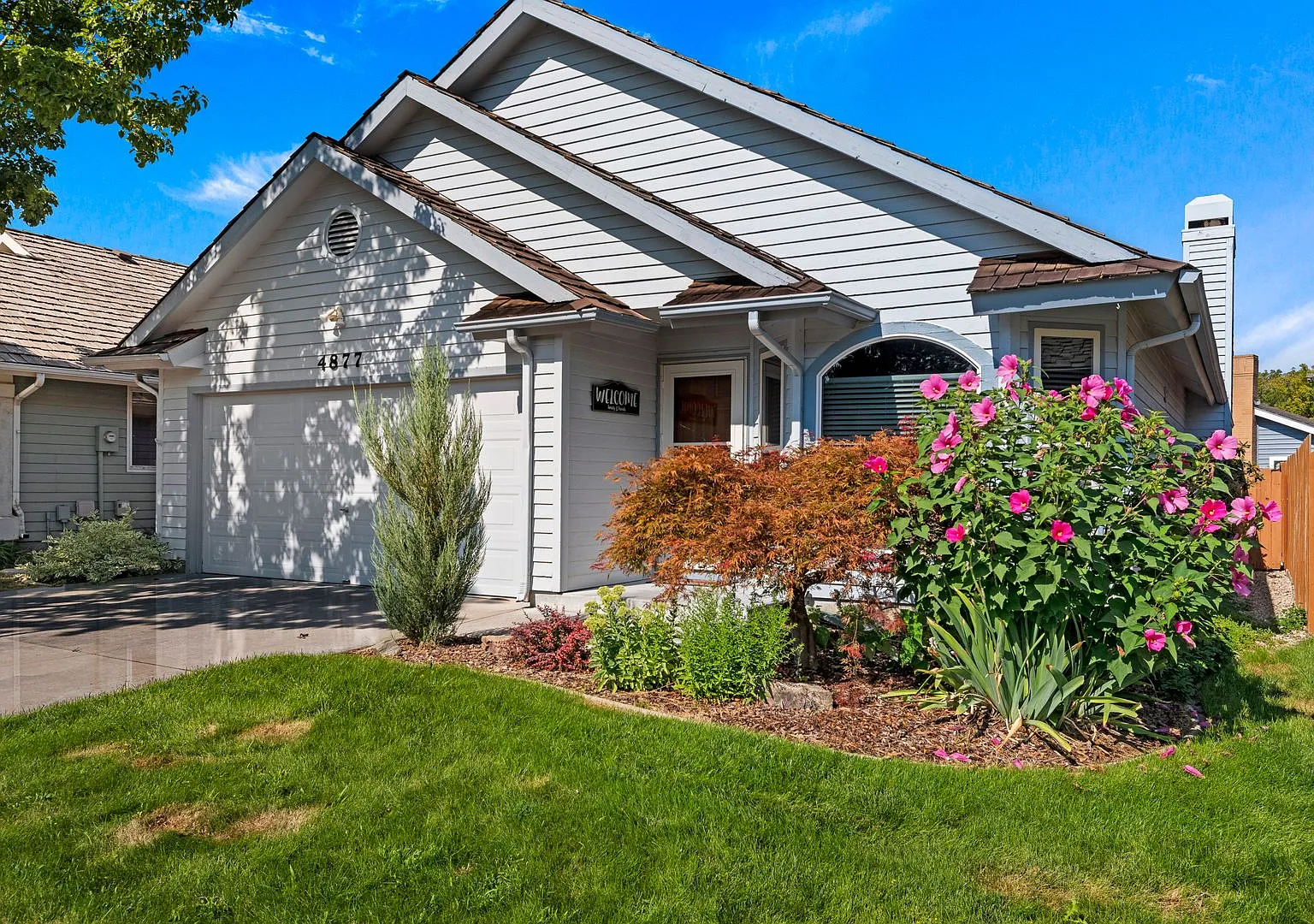 Available Now-3bd, 2b Home near Greenbelt in Garden City — Photo 3